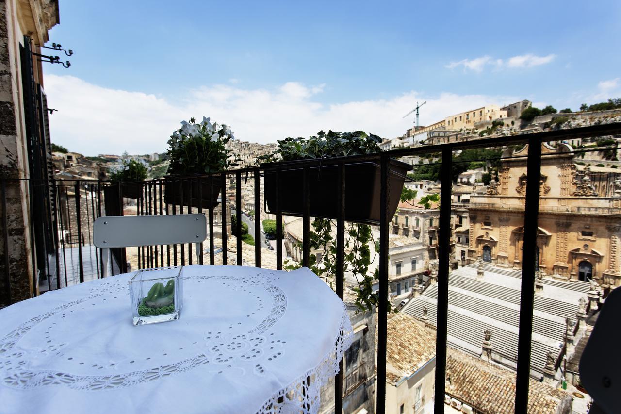 Dimora Birulla Bed and Breakfast Modica Exteriör bild