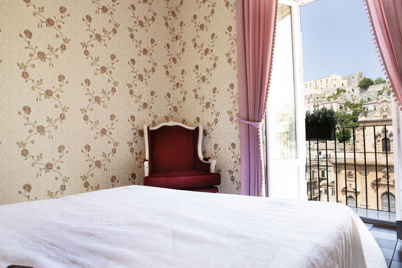 Dimora Birulla Bed and Breakfast Modica Exteriör bild