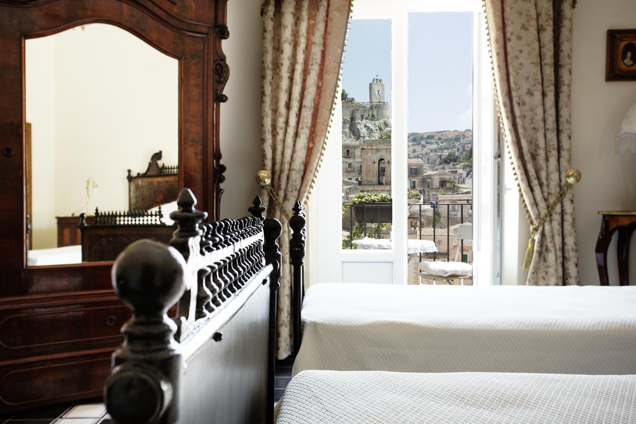 Dimora Birulla Bed and Breakfast Modica Exteriör bild